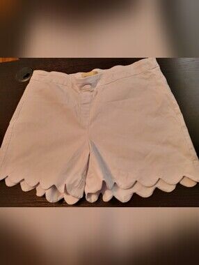 Hope & Harlow White Scalloped Hem Pull-On Stretch Shorts Size 16